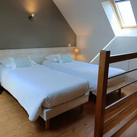 Les Du Pecheur Holiday home *
